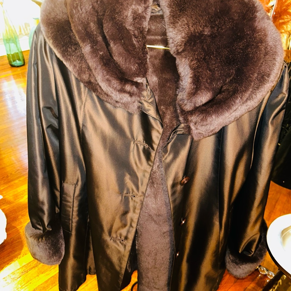 Gently Used Luxurious Brown Fur-Trimmed Women's Reversible Swing Coat